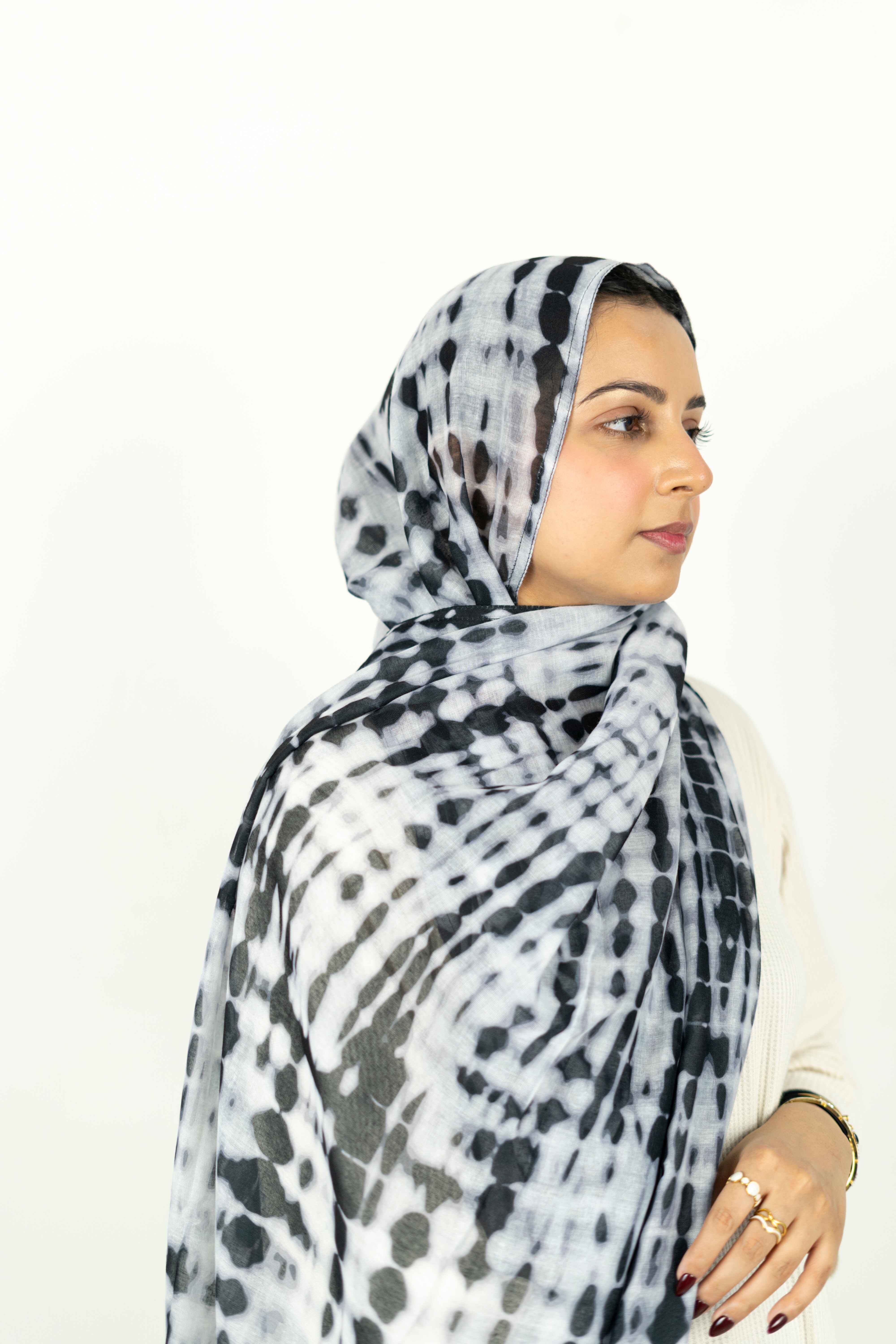 Ripple effect - Printed Modal Hijab