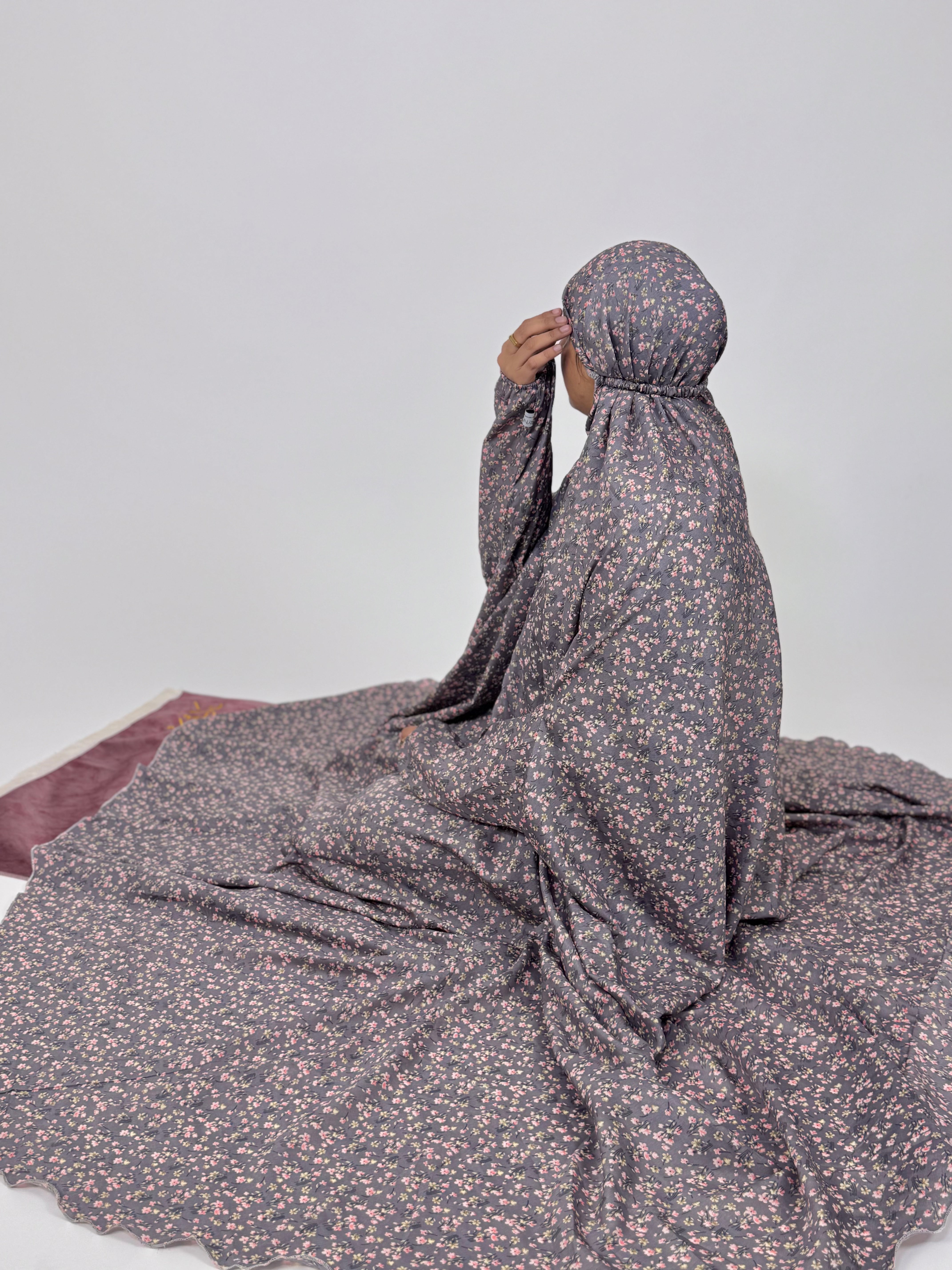 Namaz Chaddar - Florals